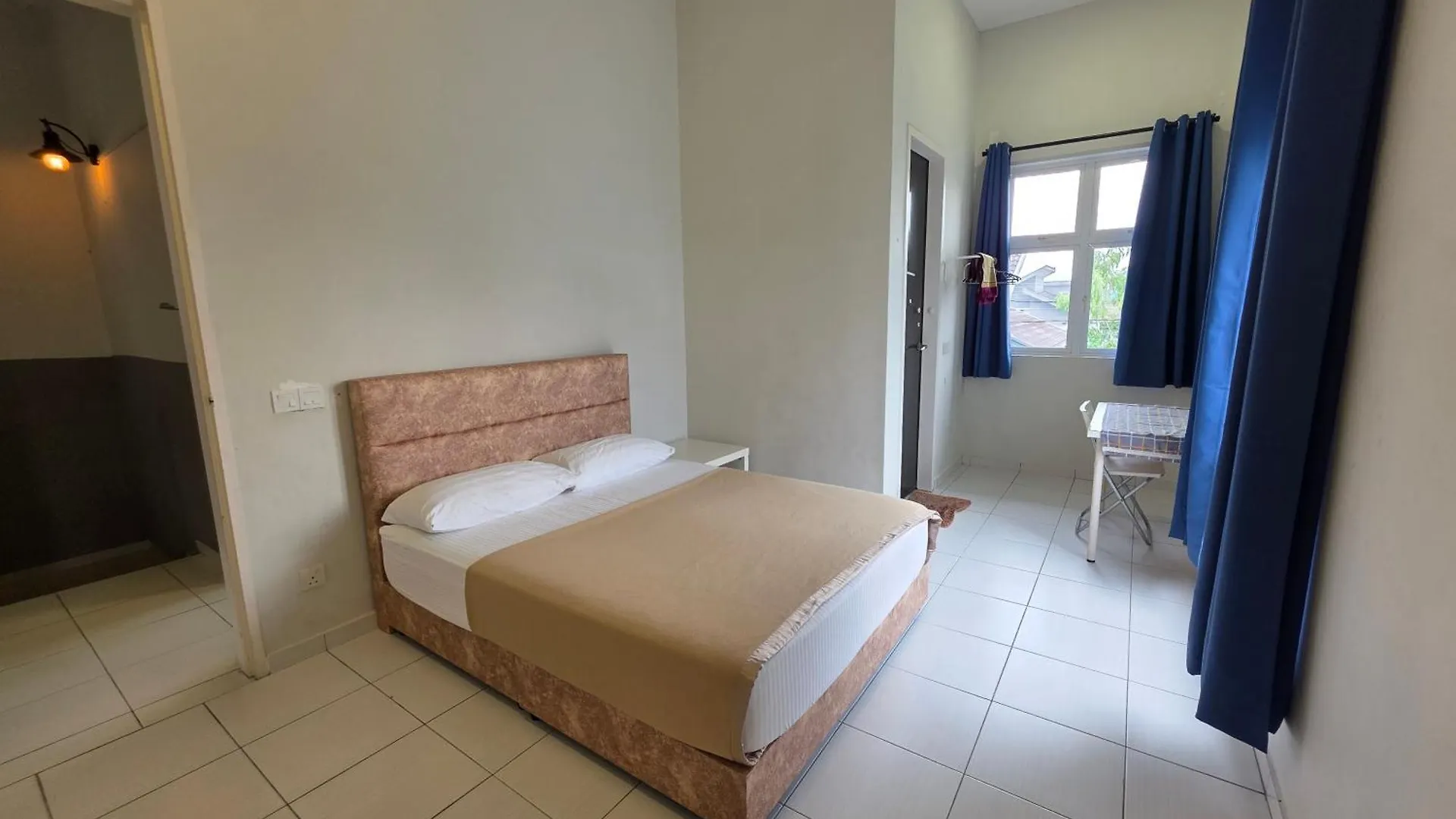 Selendang In Krubong Near Std Hang Jebat, Mitc & Utem Malacca Gasthuis